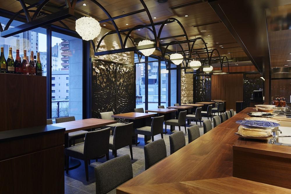 酒店 大阪普米尔三井花园饭店 4*