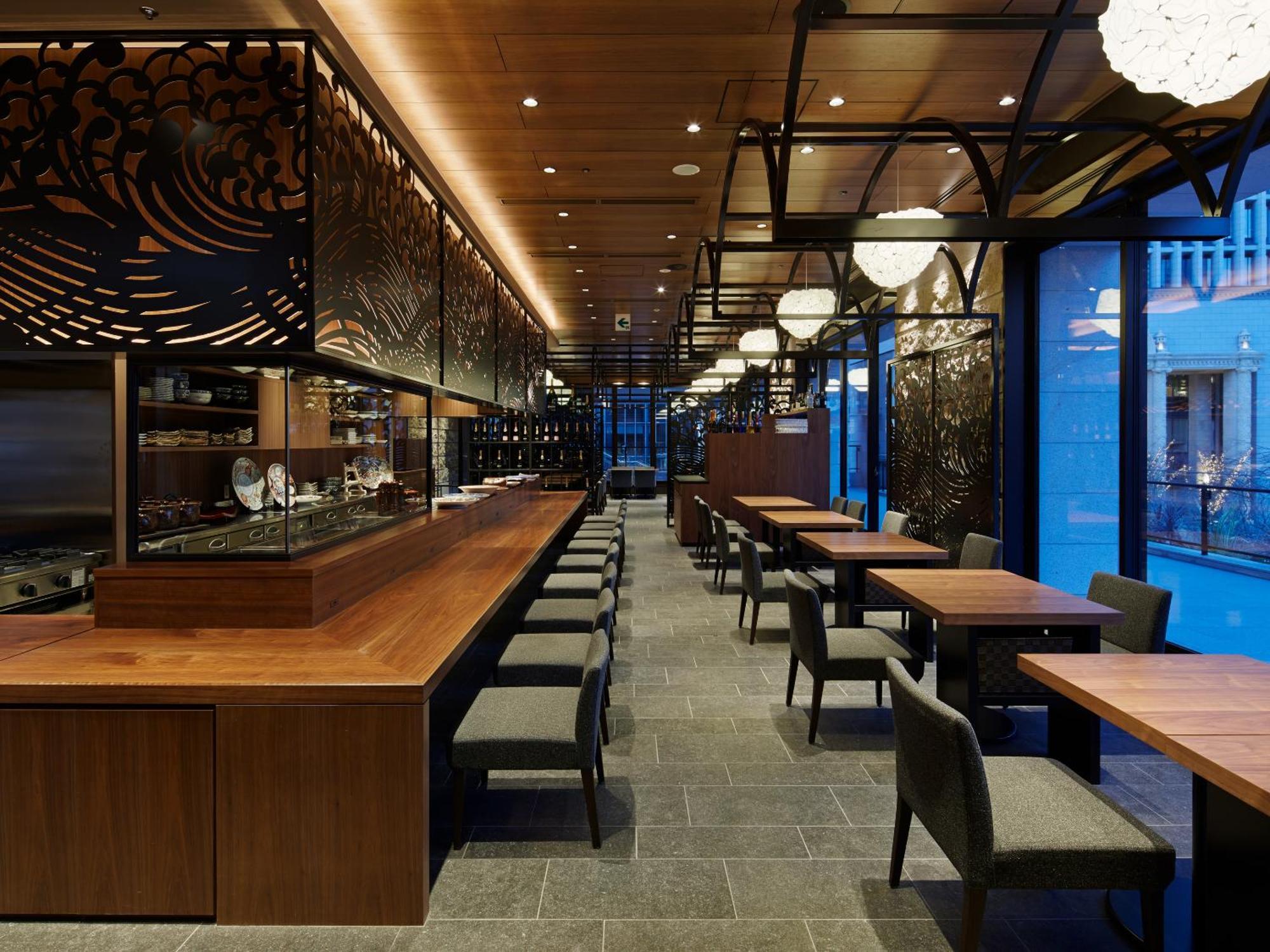 大阪普米尔三井花园饭店 酒店 4*